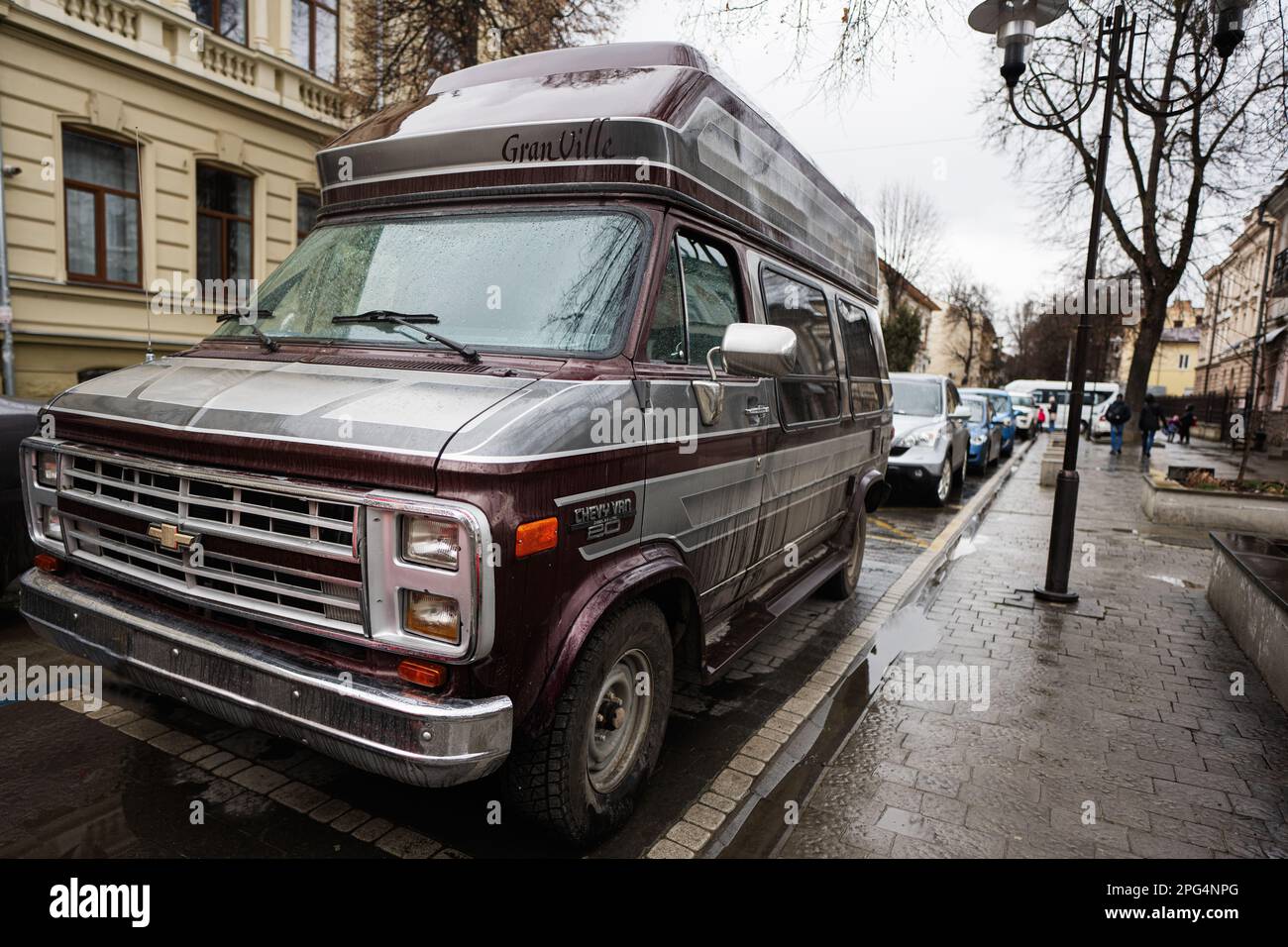 Ivano-Frankivsk, Ukraine - mars 2023 : Chevrolet Chevy Van 20 Gran ville. Banque D'Images