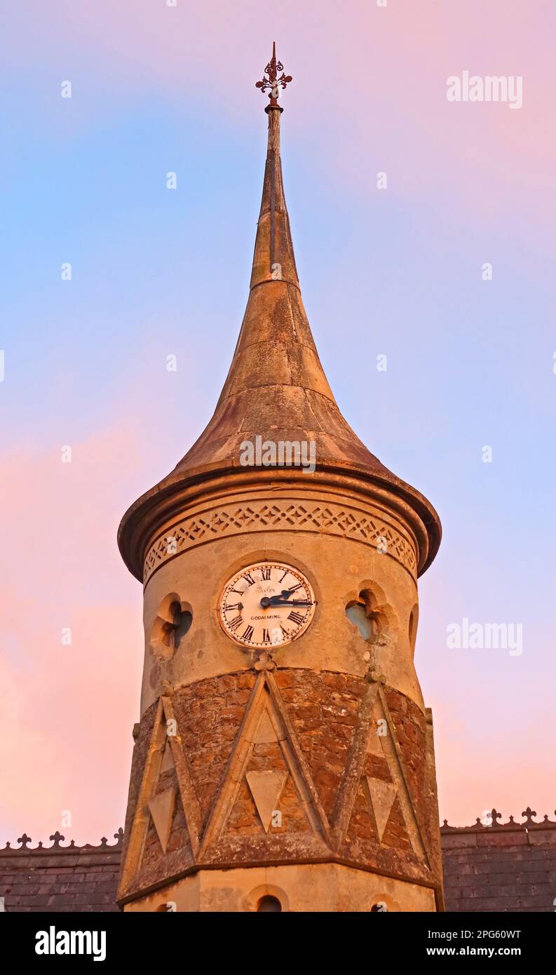 Ancienne tour de l'horloge 1872 à l'école britannique Godalming, Bridge Road, Godalming, Waverley, Surrey, ANGLETERRE, ROYAUME-UNI, GU7 3DU Banque D'Images