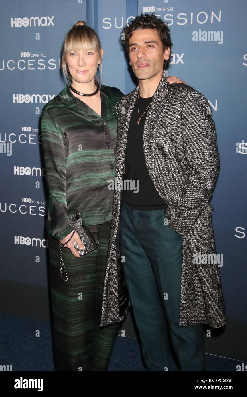 New York, NY, États-Unis. 20th mars 2023. Elvira Lind et Oscar Isaac lors de la première de la dernière saison de la succession d'HBO au Jazz au Lincoln Center de New York sur 20 mars 2023. Crédit : RW/Media Punch/Alamy Live News Banque D'Images