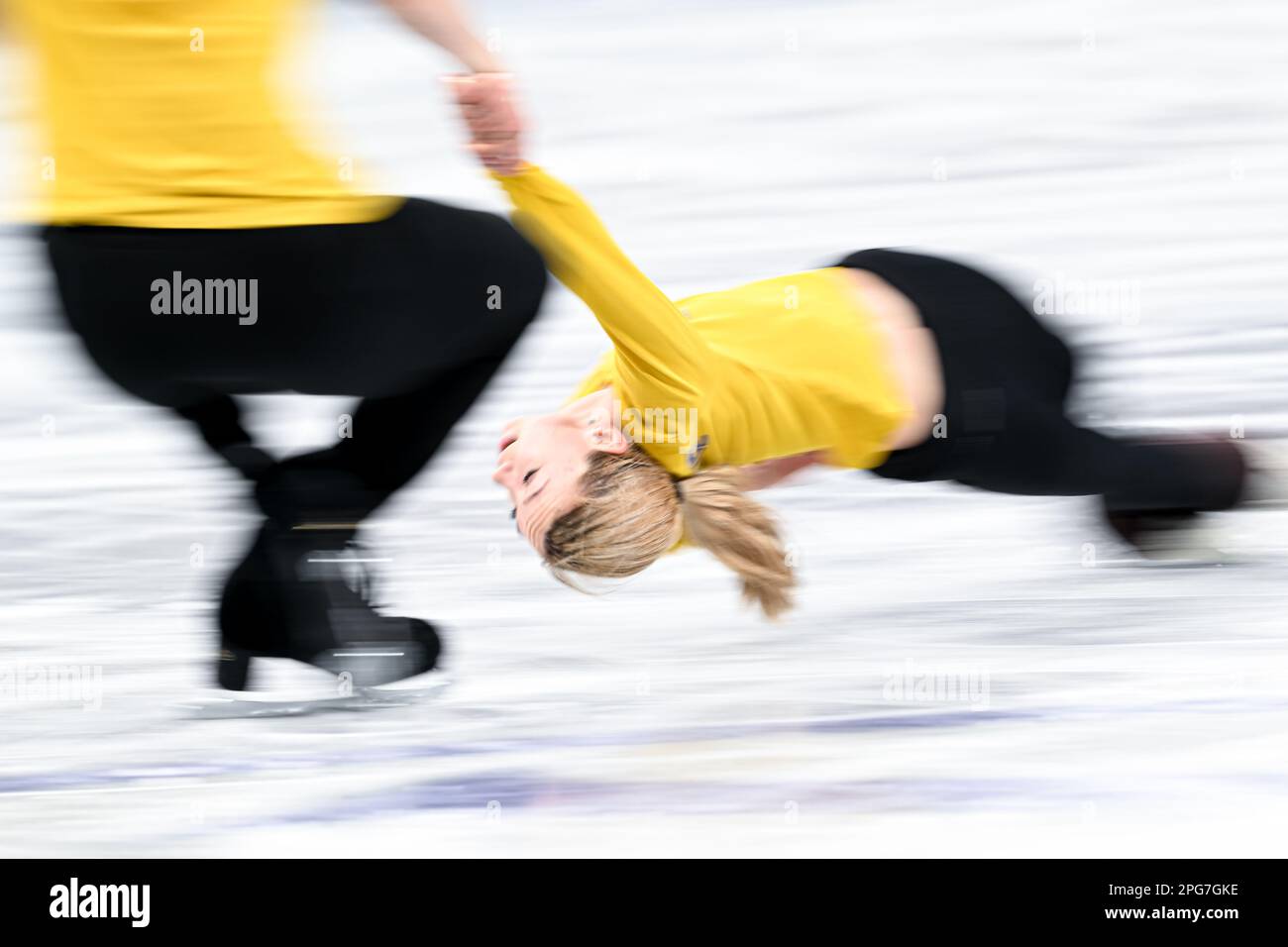 Violetta SIEROVA et Ivan KHOBTA (UKR), pendant la pratique des paires, aux Championnats du monde