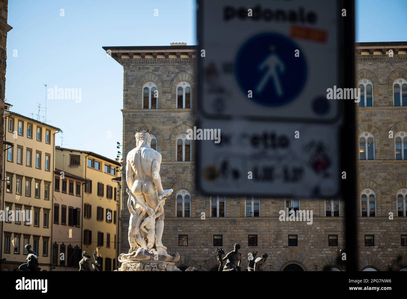 La fontaine de Neptune par l'artiste Bartolomeo Ammannati dans la Pizza della Signoria, près du Palazzo Vecchio, à Florence, en Italie Banque D'Images