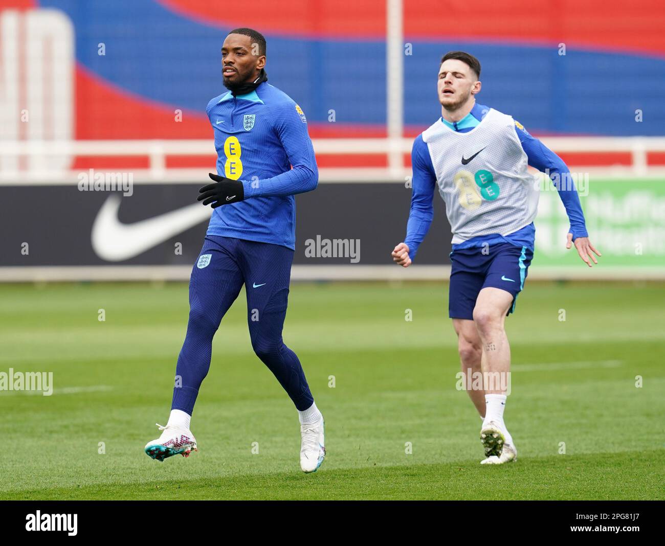 Ivan Toney (à gauche) et Declan Rice, en Angleterre, lors d'une séance d'entraînement à St. George's Park, Burton-on-Trent. Date de la photo: Mardi 21 mars 2023. Banque D'Images