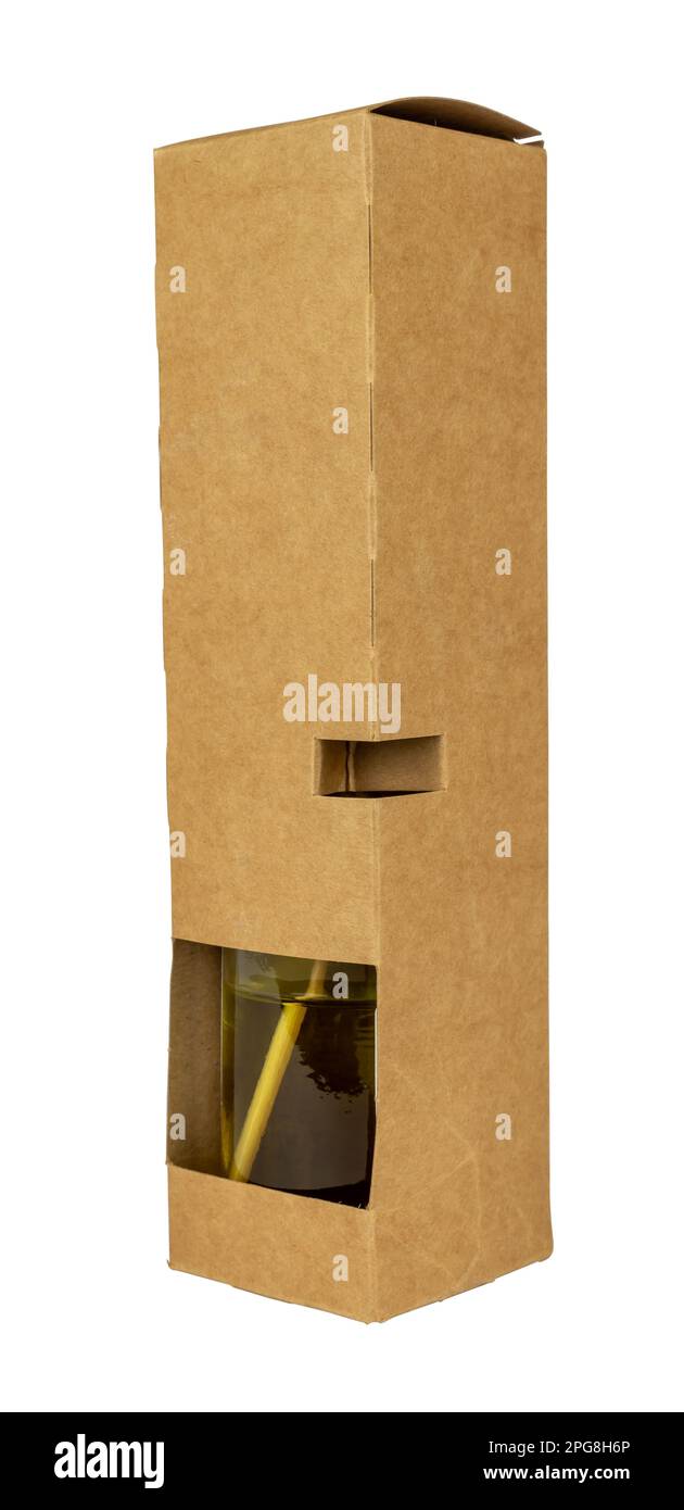 Diffuseur de parfum d'arôme maison dans une boîte de style naturel isolée Banque D'Images
