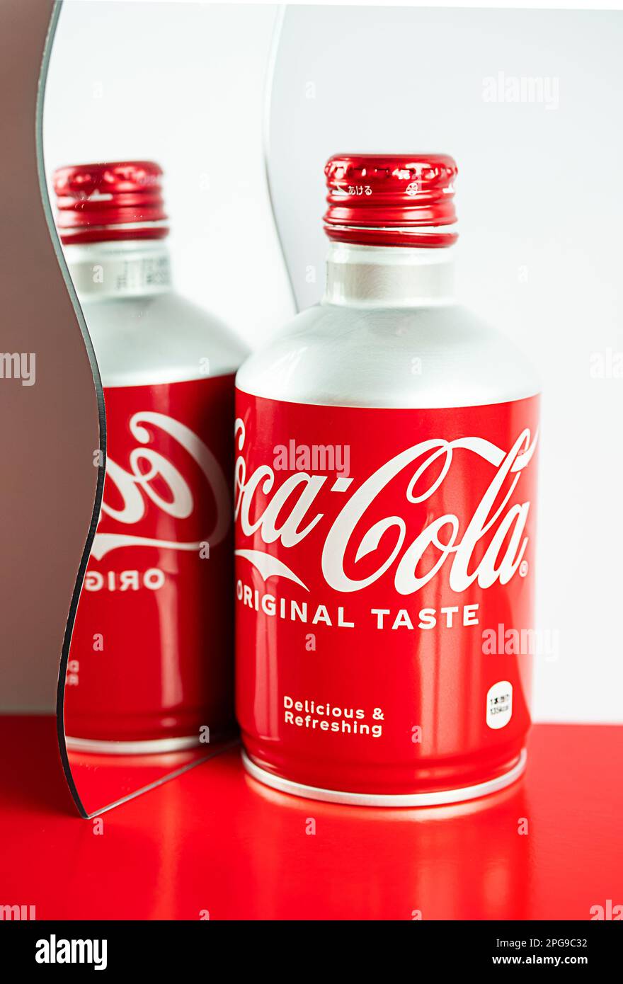 Antiguo Parche Tela Coca Cola Enjoy Trade-mark De Los 70s