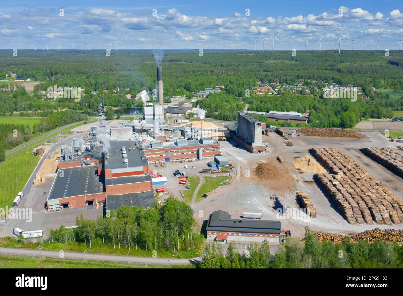 Vue aérienne de l'usine de papier Nordic Paper Bäckhammar AB et de l'usine de pâte de sulfate à Kristinehamn, Värmland, Suède, Scandinavie Banque D'Images