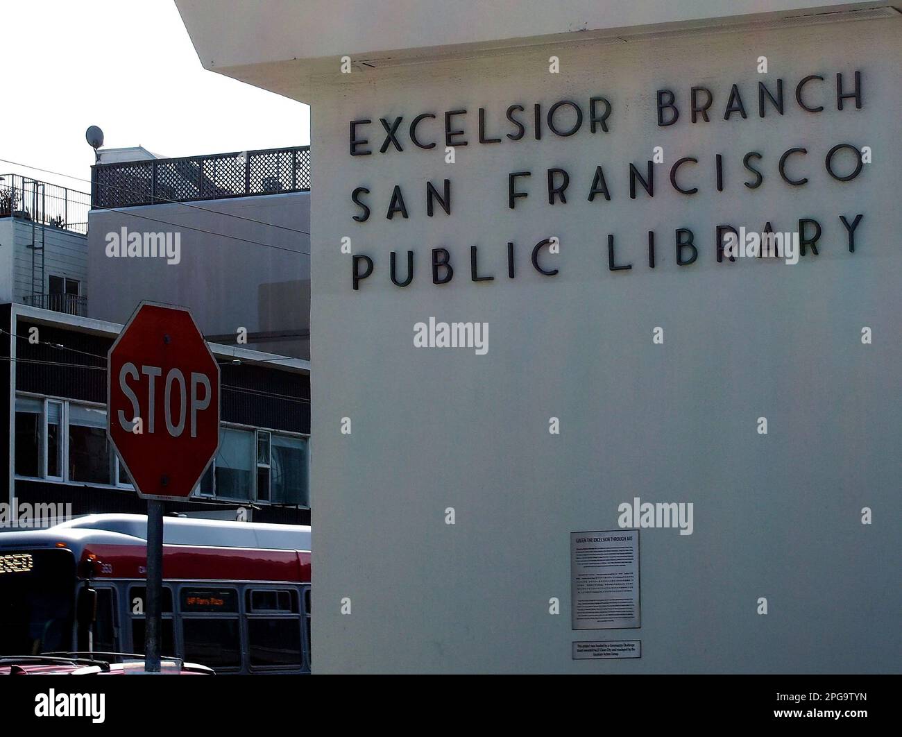 Excelsior, succursale, San Francisco, public, bibliothèque, Panneau stop, Californie, américain, États-Unis, États-Unis, Banque D'Images