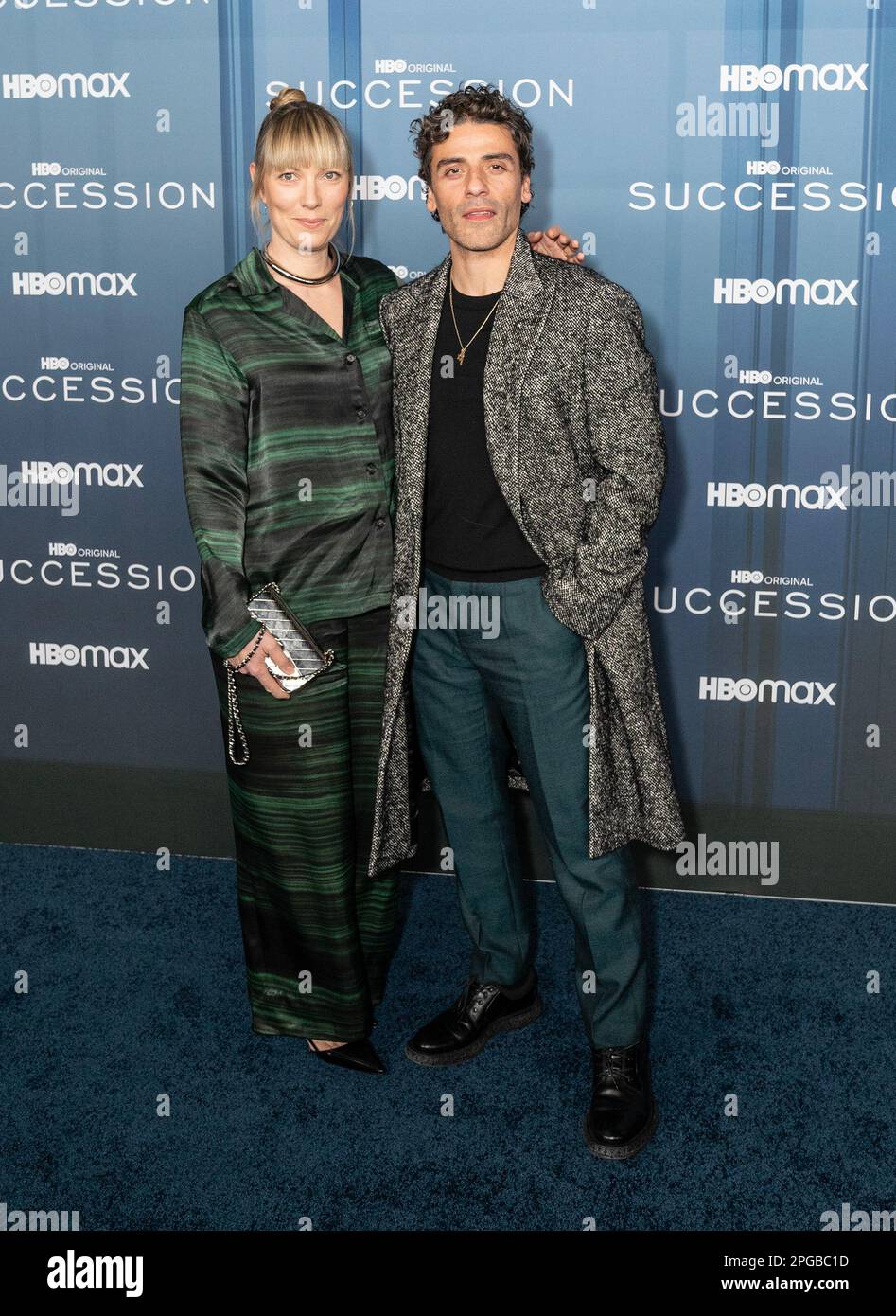 20 mars 2023, New York, New York, États-Unis : Elvira Lind, Oscar Isaac participe à la première saison 4 de la « concession » d'HBO au Jazz au Lincoln Center. C'est la dernière saison de la série très réussie. (Credit image: © Lev Radin/Pacific Press via ZUMA Press Wire) USAGE ÉDITORIAL SEULEMENT! Non destiné À un usage commercial ! Banque D'Images 20 mars 2023, New York, New York, États-Unis : Elvira Lind, Oscar Isaac participe à la première saison 4 de la « concession » d'HBO au Jazz au Lincoln Center. C'est la dernière saison de la série très réussie. (Credit image: © Lev Radin/Pacific Press via ZUMA Press Wire) USAGE ÉDITORIAL SEULEMENT! Non destiné À un usage commercial ! Banque D'Images