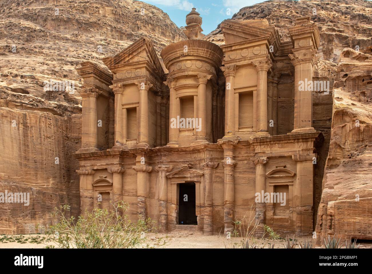 Le monastère, Ad Deir, Petra, Jordanie Banque D'Images
