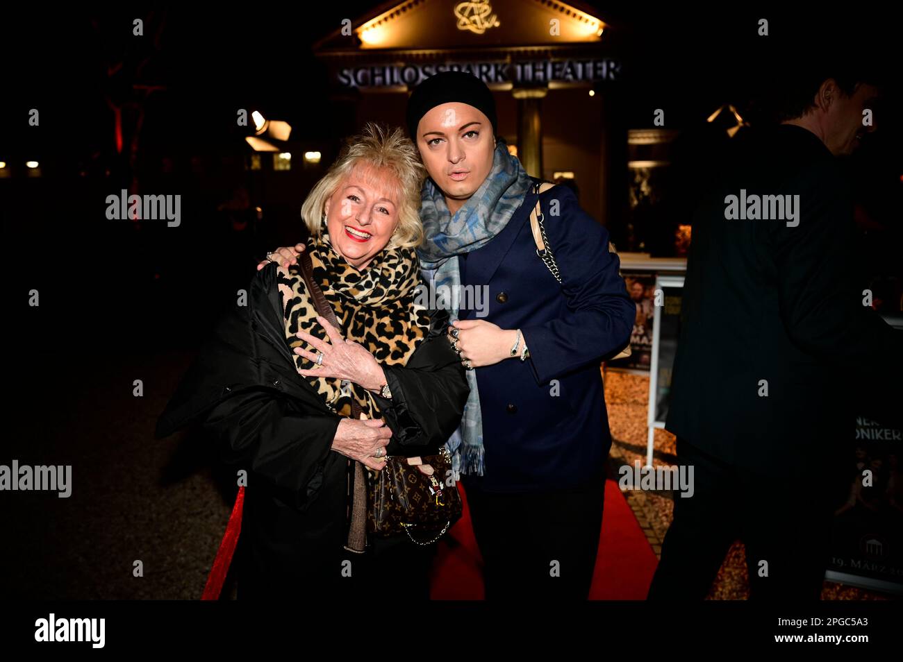 Stefanie Simon et Julian F.M. Stockel BEI der Premiere des Theatestücks 'Biedermann und die Brandstifter' im Schlosspark Theatre. Berlin, 18.03.2023 Banque D'Images