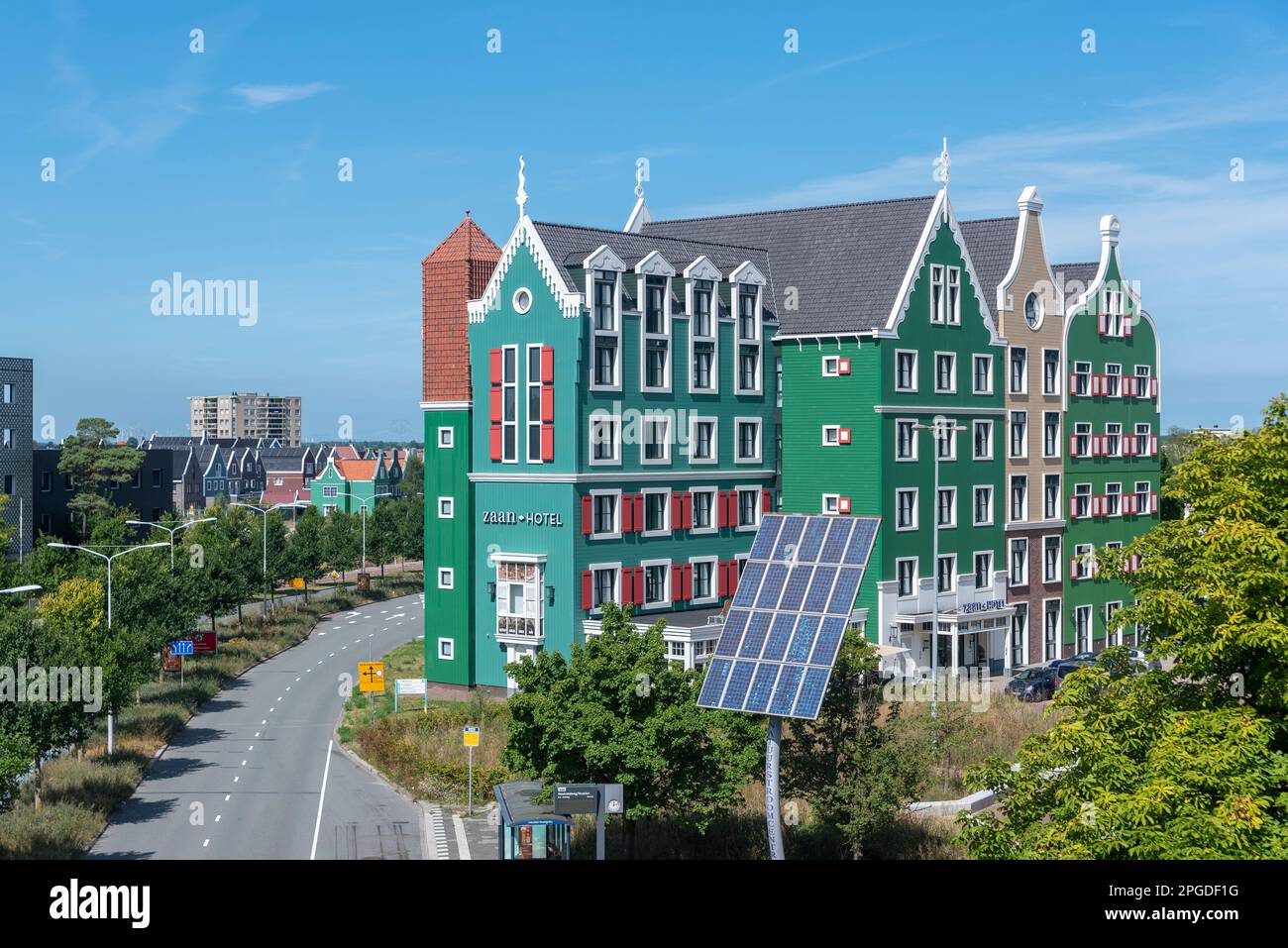 Architecture moderne avec le Zaan Hotel, Zaandam, Hollande du Nord, pays-Bas, Europe Banque D'Images