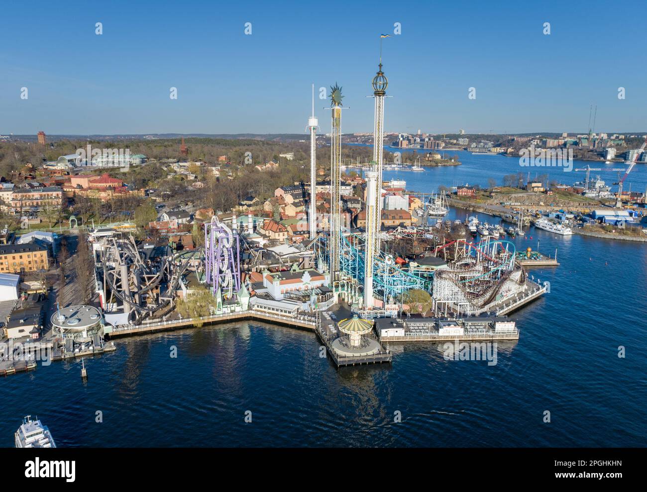 Parc d'attractions de Stockholm, Suède. Grona Lund. Situé sur le côté de la mer de l'île de Djurgarden Banque D'Images