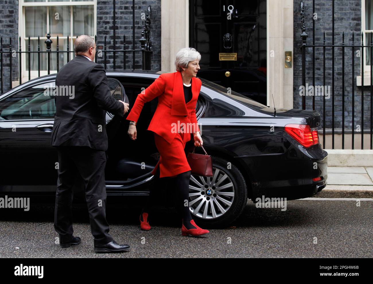 L'ancienne première ministre, Theresa May, à Downing Street pour une réunion. Banque D'Images