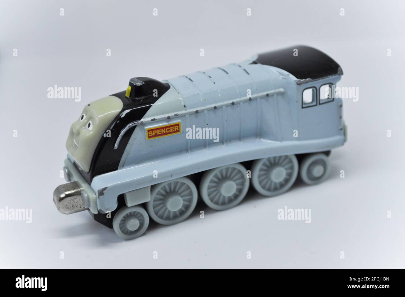 Un modèle coulé sous pression de Spencer de la série Thomas the Tank Engine sur fond blanc Banque D'Images