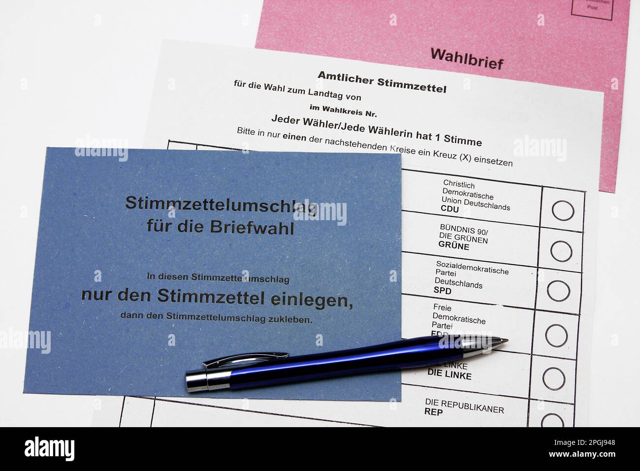 Documents pour le vote des absents pour les élections législatives de l'État en Allemagne, Allemagne Banque D'Images