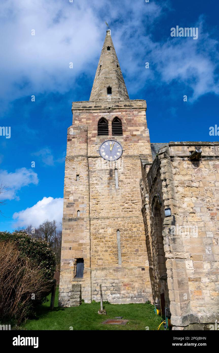 Église Saint-Laurent dans le village de Warkworth Northumberland Banque D'Images