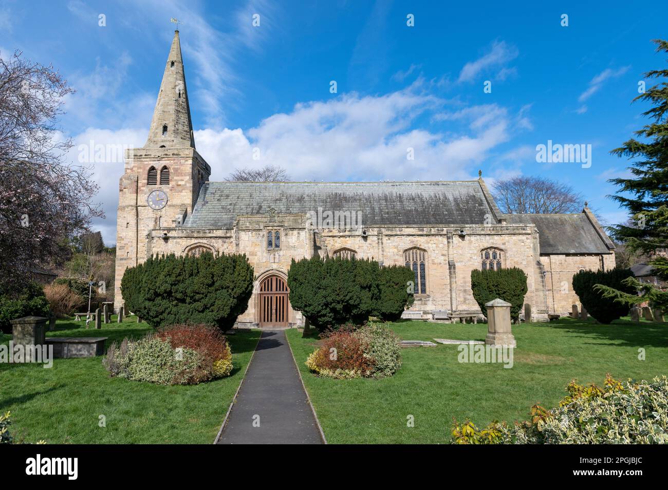 Église Saint-Laurent dans le village de Warkworth Northumberland Banque D'Images