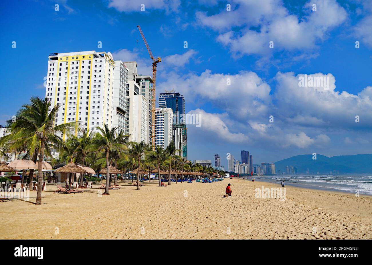 Danang Beach (anciennement China Beach), où les troupes terrestres américaines ont débarqué pour la première fois au Vietnam Banque D'Images