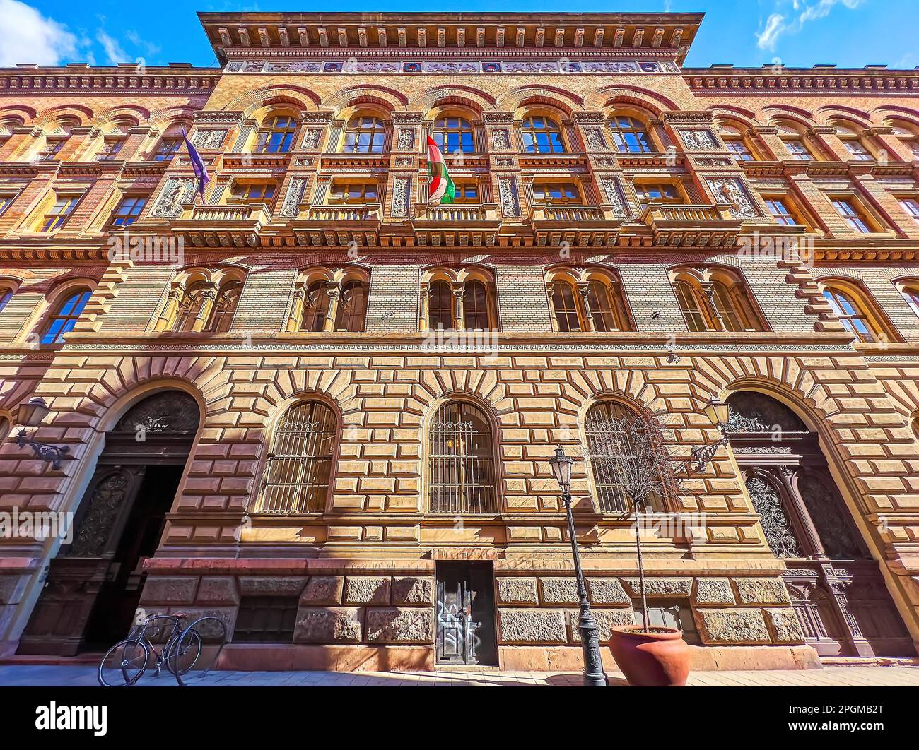 L'Administration régionale centrale hongroise, située sur la rue Vaci, Budapest, Hongrie Banque D'Images