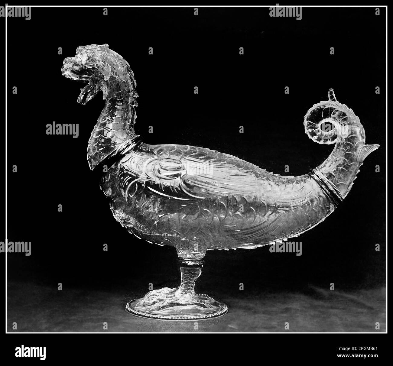 PERCE de cristal AU LOUVRE en forme d'oiseau mythologique, du Louvre Paris France, Charles Thurston Thompson, c. 1866 - c. 1890, Banque D'Images
