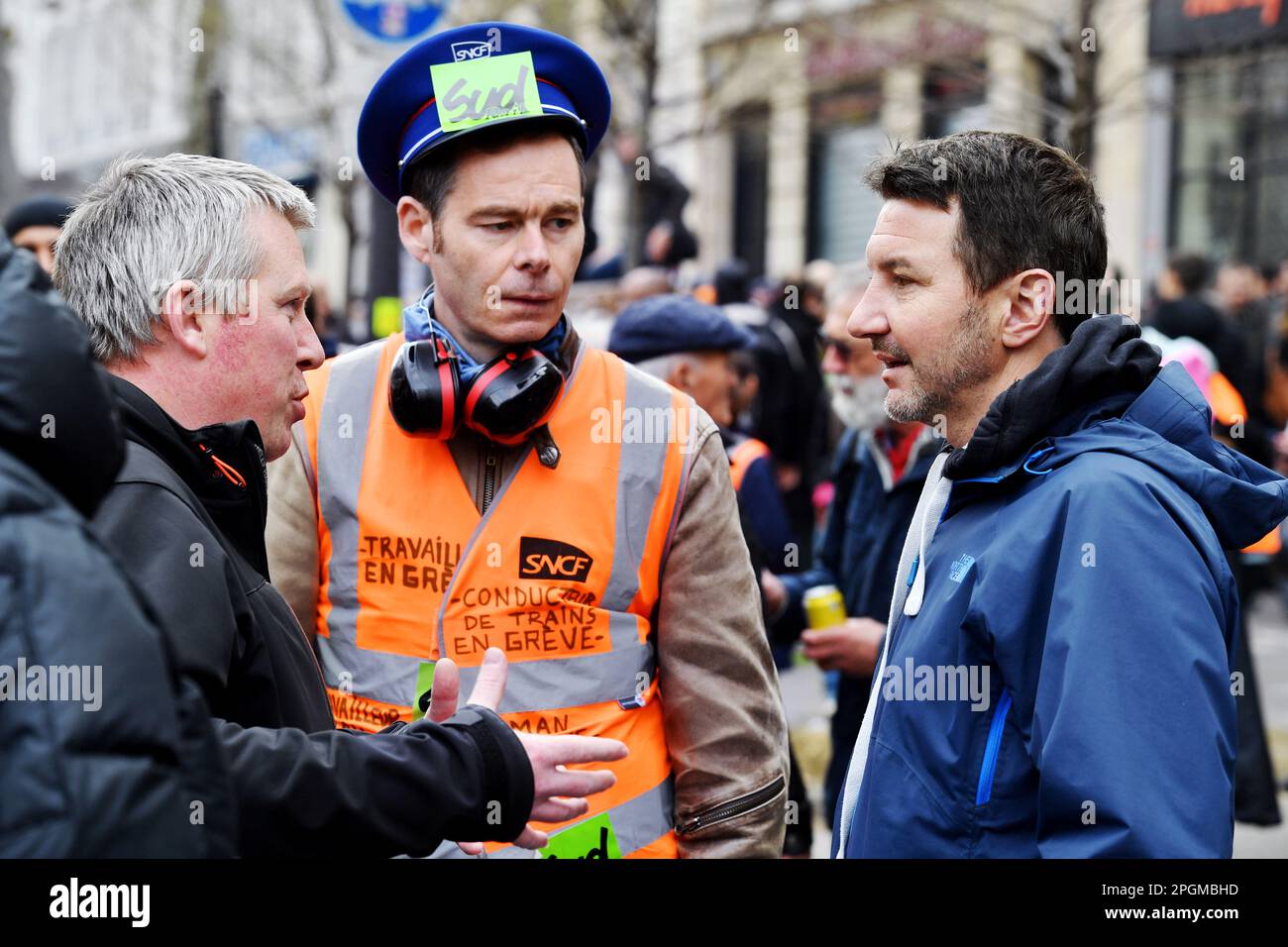 Olivier Besancenot à la Journée nationale de protestation contre le projet de droit de la retraite d'Emmanuel Macron 23th mars 2023 - Paris - France Banque D'Images