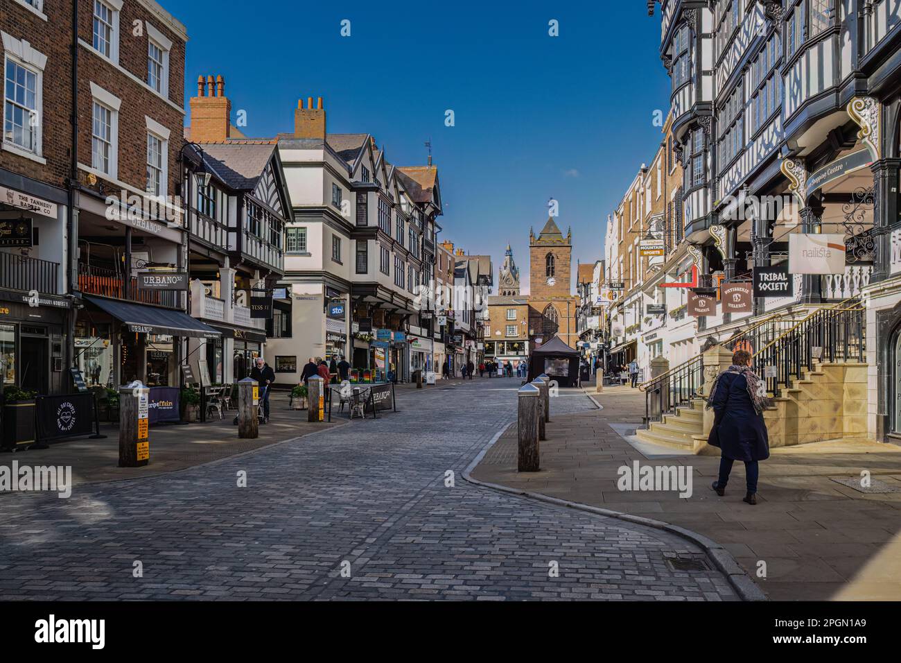 22.03.2023 Chester, Cheshire, Royaume-Uni. L'abondance de magasins de thé et de café pittoresques de Chester offre l'endroit idéal pour se reposer les jambes avant de partir dans les magasins Banque D'Images