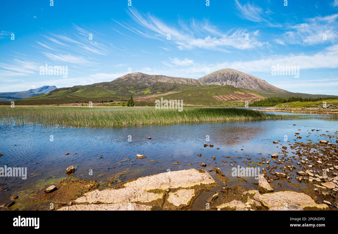 Écosse Île de Skye Red Cullins du Loch Cill Chriosd Banque D'Images