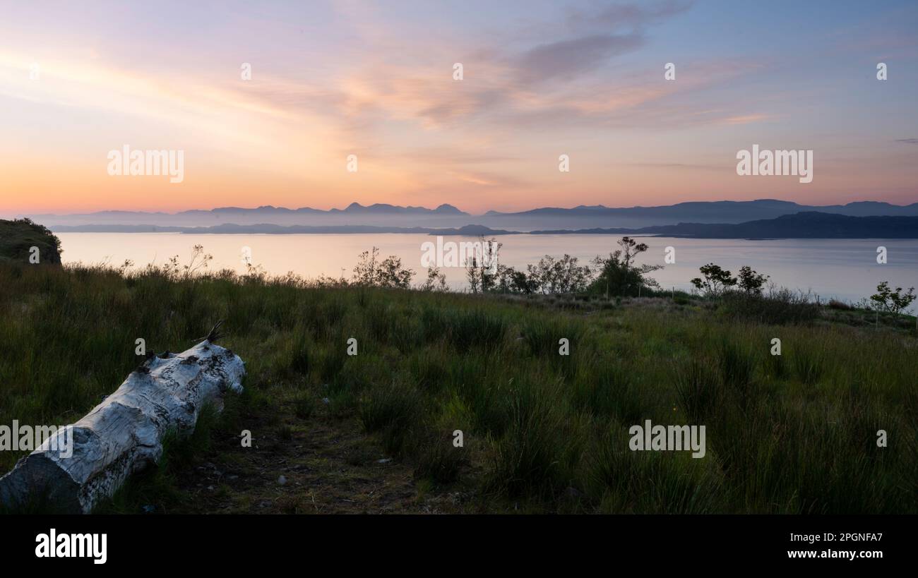 Scotland Isle of Skye regardant vers Raasay et Torridon à Sunrise Banque D'Images