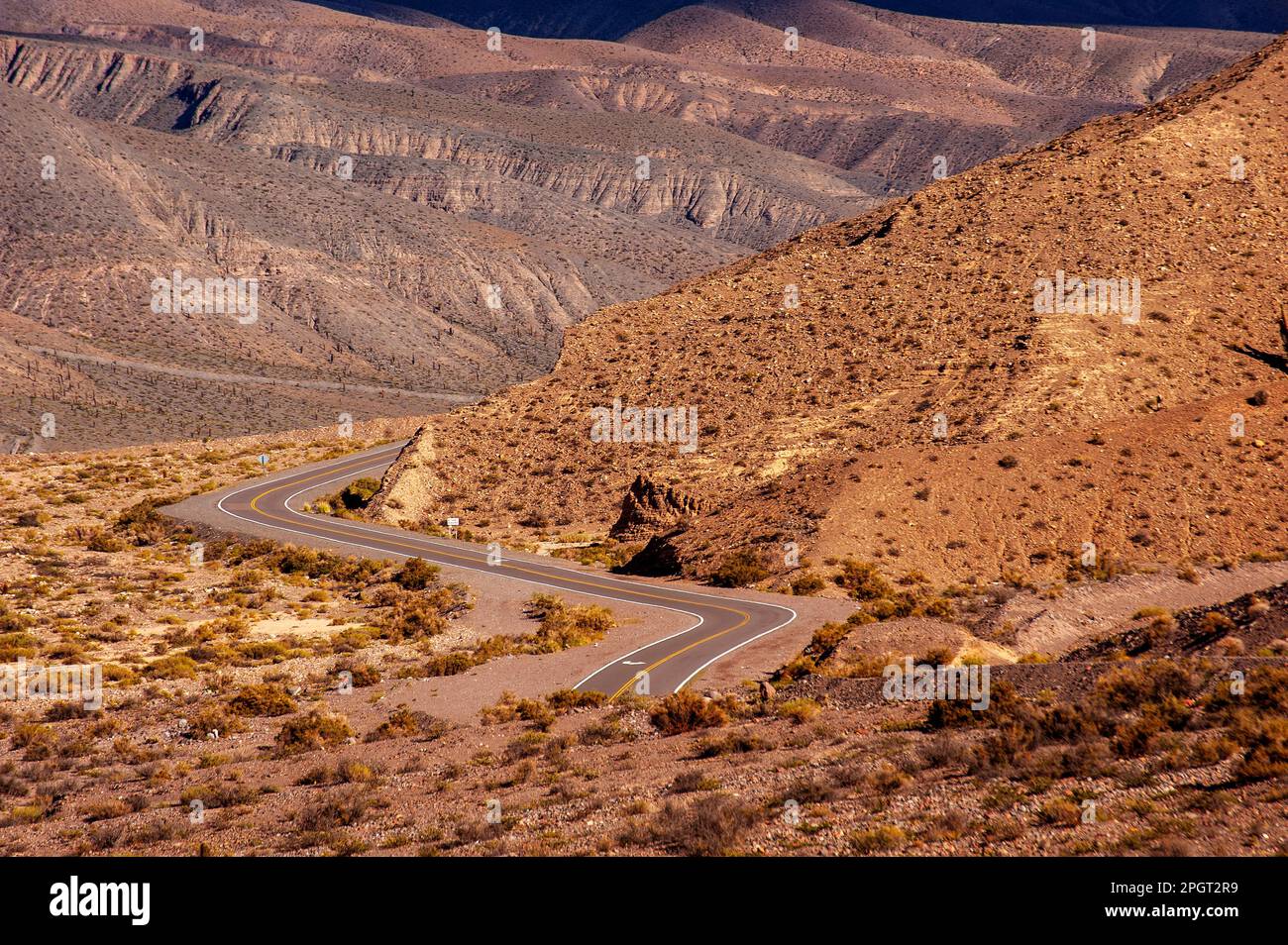 Ruta 51 entre Salta et San Antonio de Los Cobres, province de Salta, Argentine Banque D'Images