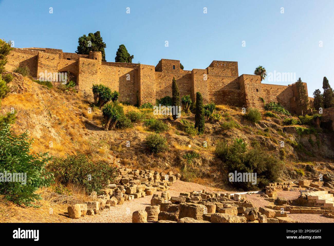 L'Alcazaba à Malaga Andalousie sud de l'Espagne une fortification palatiale construite entre les 11th et 15th siècles au cours de la période de domination musulmane. Banque D'Images