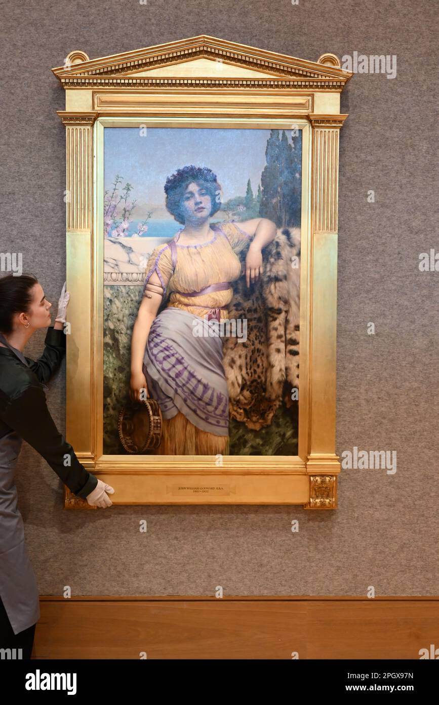 Bonhams est ravi de vous présenter la prochaine vente du 19 e siècle et de l'art impressionniste britannique , qui aura lieu le 29 mars 2023 . Parmi les faits saillants de la vente figurent des chefs-d'œuvre de John William Godward , frédéric , Lord Leighton et John Everett Millais . La vente comprend également des œuvres importantes de Vasilli Polenov , Ivan Aivazovsky et Vistor Gabriel Gilbert . La vente sera à la vue tous les jours à partir du vendredi 24 mars 2023 ... Banque D'Images