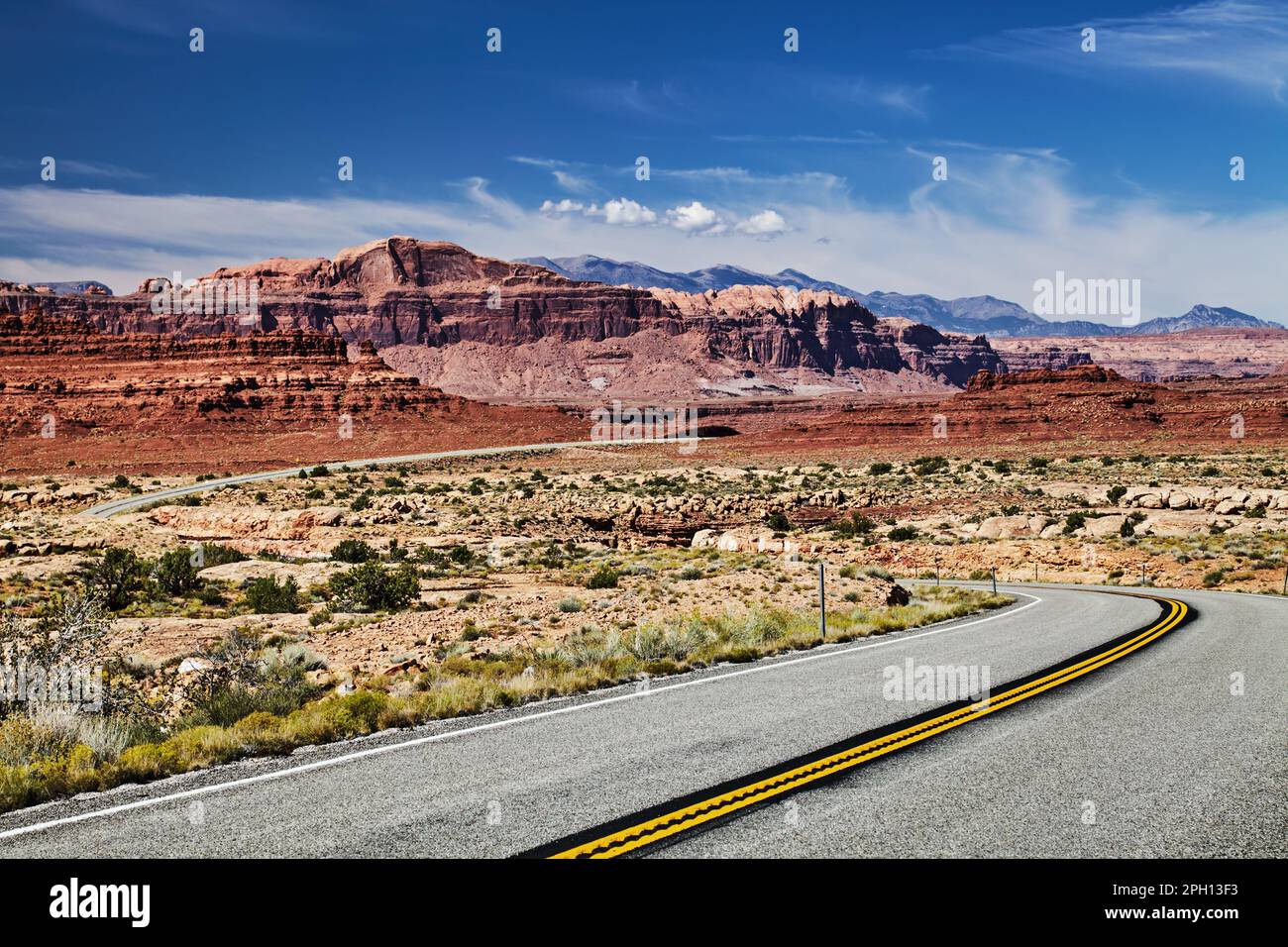 Paysage américain du Sud-Ouest, Glen Canyon, Highway 95, Utah, États-Unis Banque D'Images