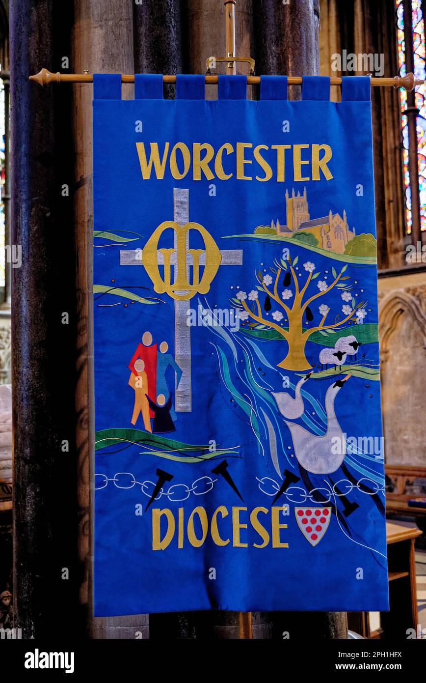 Drapeau de la cathédrale de Worcester, Worcester, Worcestershire, Angleterre, Royaume-Uni - 28th janvier 2023. Banque D'Images