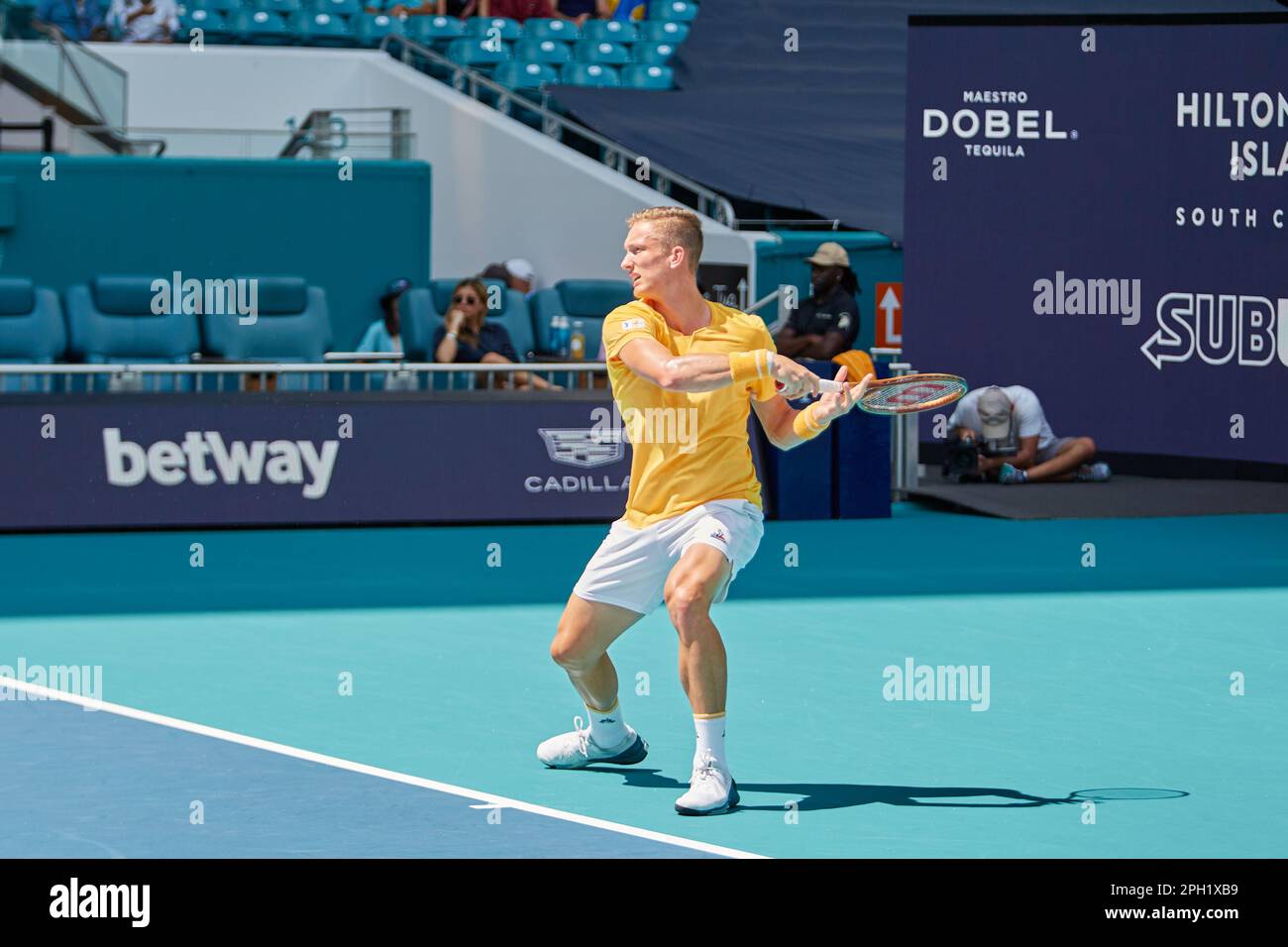 Miami Gardens, Floride, États-Unis. 25th mars 2023. [ATP] J. Lehecka (CZE) vs [18] L. Musetti (ITA) pendant le tournoi mondial de tennis à l'Open de Miami 2023 propulsé par Itau. Credit: Yaroslav Sabitov/YES Market Media/Alay Live News. Banque D'Images