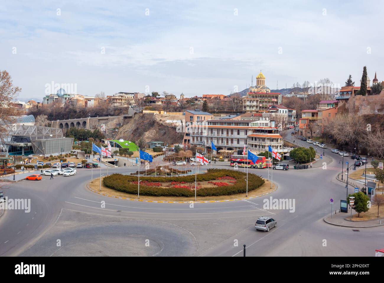 Tbilissi, Géorgie - 18 février 2023 : place de l'Europe, vieux Tbilissi. Déplacement Banque D'Images