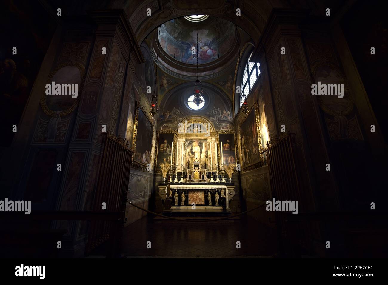 Chapelle du Saint-Sacrement dans l'ancien dôme de Brescia Banque D'Images