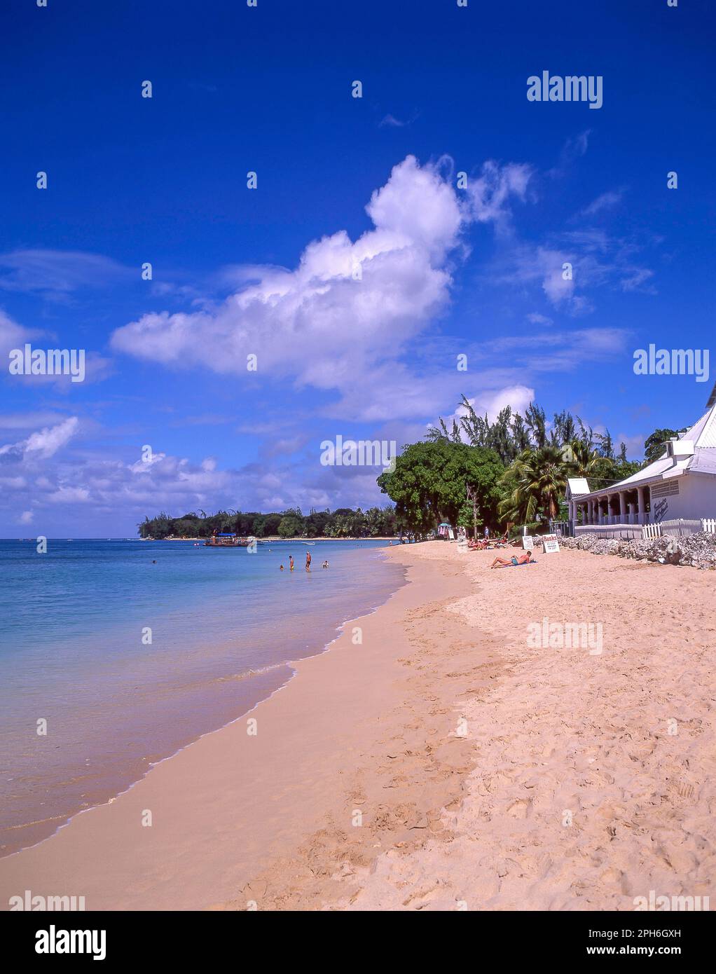 Plage de Sandy Lane, paroisse de Saint James, Barbade, Lesser Antilles, Caribbean Banque D'Images