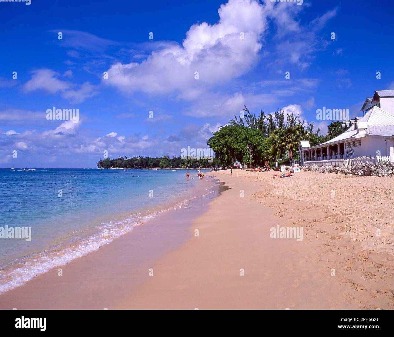 Plage de Sandy Lane, paroisse de Saint James, Barbade, Lesser Antilles, Caribbean Banque D'Images
