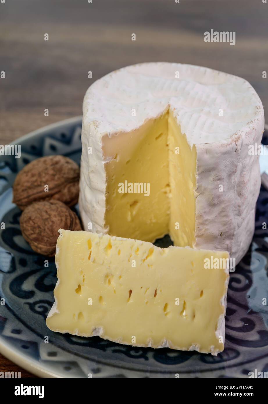 La moisissure blanche belge fromage au lait de vache doux bouquet des moines de l