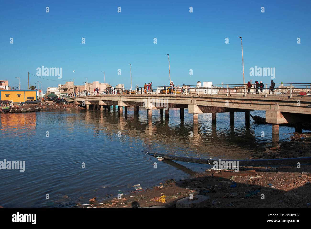 Le pont dans le port de Saint-Louis, Sénégal, Afrique de l'Ouest Banque D'Images