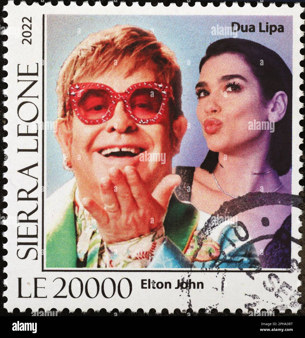 Elton John et Dua Lipa sur le timbre de la Sierra Leone Banque D'Images