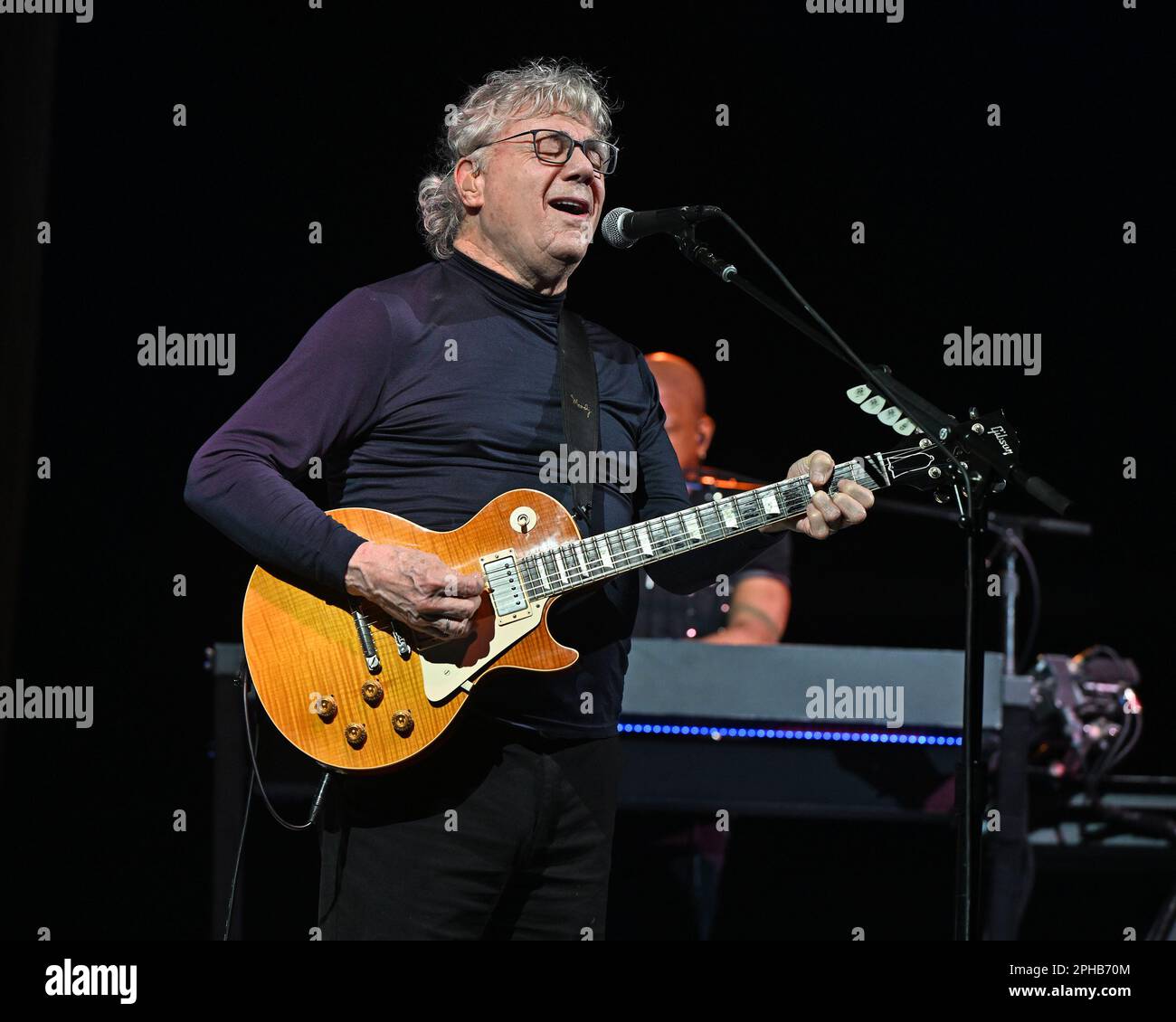 Pompano Beach FL, États-Unis. 26th mars 2023. Le groupe Steve Miller se produit au Pompano Beach Amphitheatre, sur 26 mars 2023, à Pompano Beach, en Floride. Crédit : Mpi04/Media Punch/Alamy Live News Banque D'Images