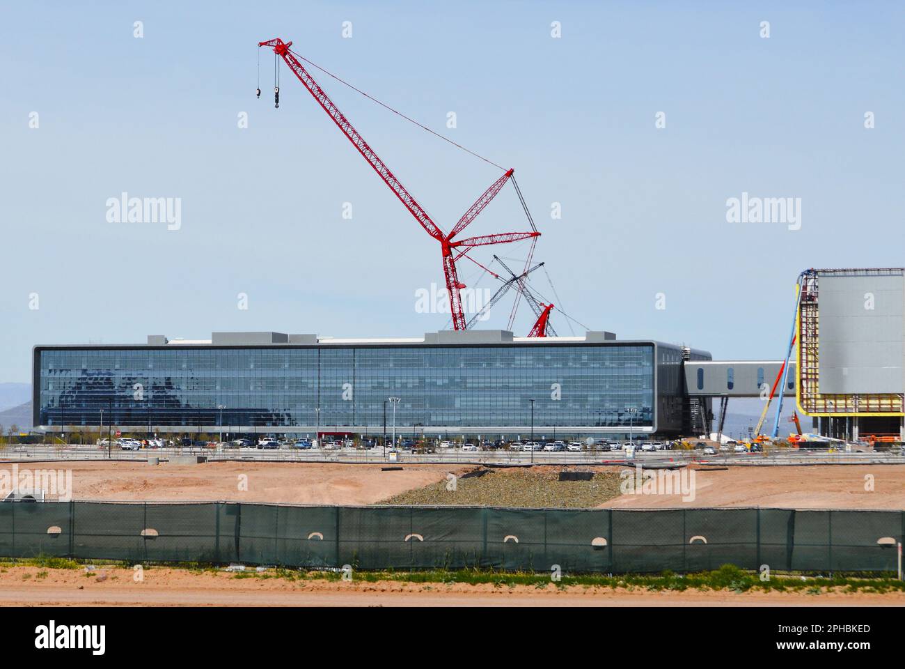 Phoenix, Arizona - 08 mars 2023 : construction en cours de la société taïwanaise de fabrication de semi-conducteurs (TSMC) wafer Fab 21 dans le nord de Phoenix. Banque D'Images