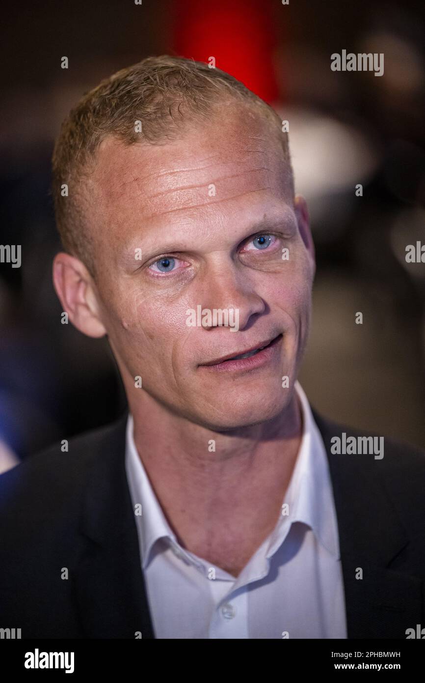 Karel Geraerts, entraîneur-chef de l'Union, photographié lors d'une cérémonie du « Prix Raymond Goethals » pour l'entraîneur dont le style était le plus proche du style de Goethals, lundi 27 mars 2023, à Grimbergen. BELGA PHOTO LAURIE DIEFFEMBACQ Banque D'Images