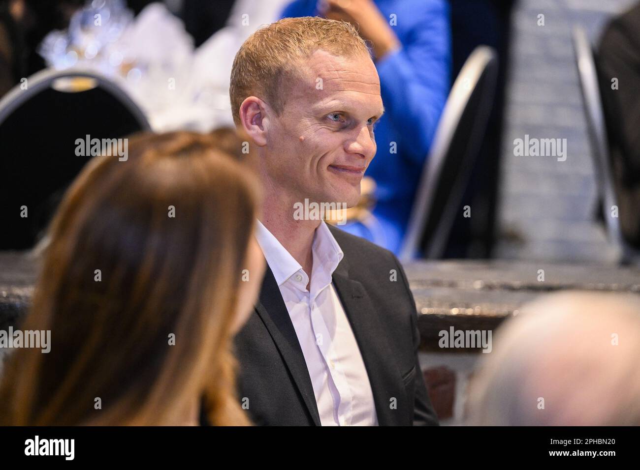 Grimbergen, Belgique. 27th mars 2023. Karel Geraerts, entraîneur-chef de l'Union, photographié lors d'une cérémonie du « Prix Raymond Goethals » pour l'entraîneur dont le style était le plus proche du style de Goethals, lundi 27 mars 2023, à Grimbergen. BELGA PHOTO LAURIE DIEFFEMBACQ crédit: Belga News Agency/Alay Live News Banque D'Images
