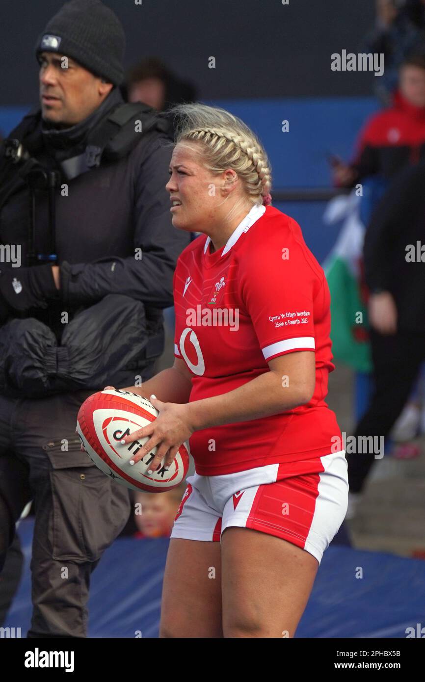 Kelsey Jones, pays de Galles contre Irlande, Women's six Nations, Cardiff. Banque D'Images