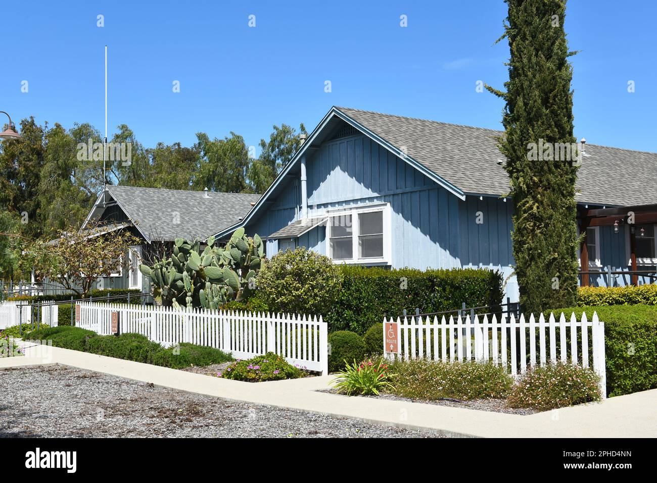 IRVINE, CALIFORNIE - 27 MARS 2023 : Rw Houses dans le parc historique d'Irvine Ranch, ancien quartier général de ranch, maintenant un parc avec des produits agricoles d'époque Banque D'Images