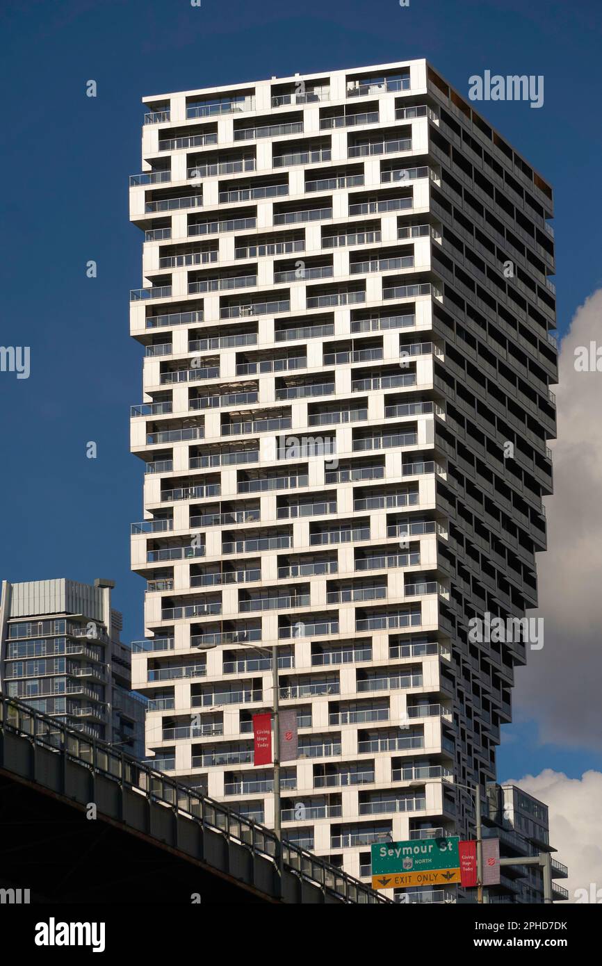 Le nouveau gratte-ciel résidentiel futuriste de la Maison du Canada à Vancouver, en Colombie-Britannique, au Canada Banque D'Images