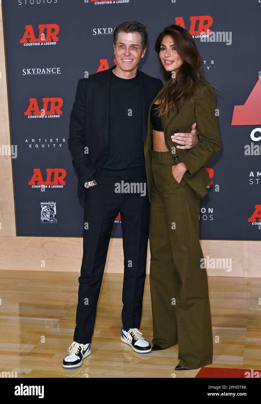 Los Angeles, États-Unis. 27th mars 2023. Patrick Whitesell et Pia Miller à la première mondiale pour « Air » au Regency Village Theatre. Crédit photo : Paul Smith/Alamy Live News Banque D'Images