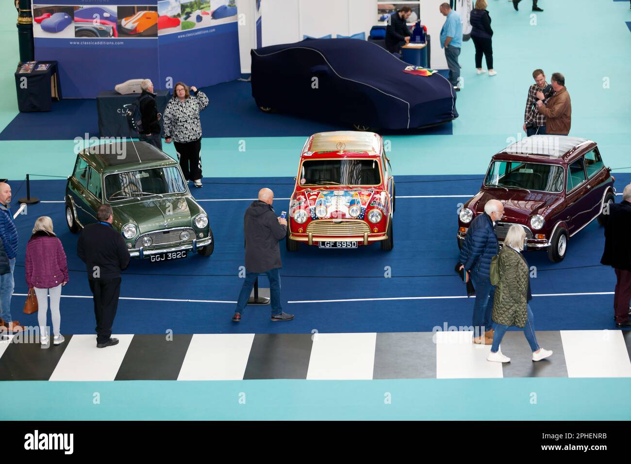 Vue aérienne des trois Minis survivants appartenant à l'origine aux