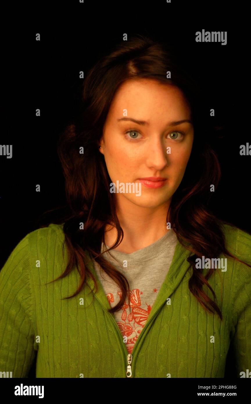 ASHLEY JOHNSON dans FAST FOOD NATION (2006), dirigé par RICHARD LINKLATER. Copyright : usage éditorial uniquement. Aucune couverture de merchandising ou de livre. Il s'agit d'un document distribué publiquement. Droits d'accès uniquement, aucune licence de copyright fournie. Uniquement à reproduire en même temps que la promotion de ce film. Crédit : SOCIÉTÉ / album ENREGISTRÉ Banque D'Images